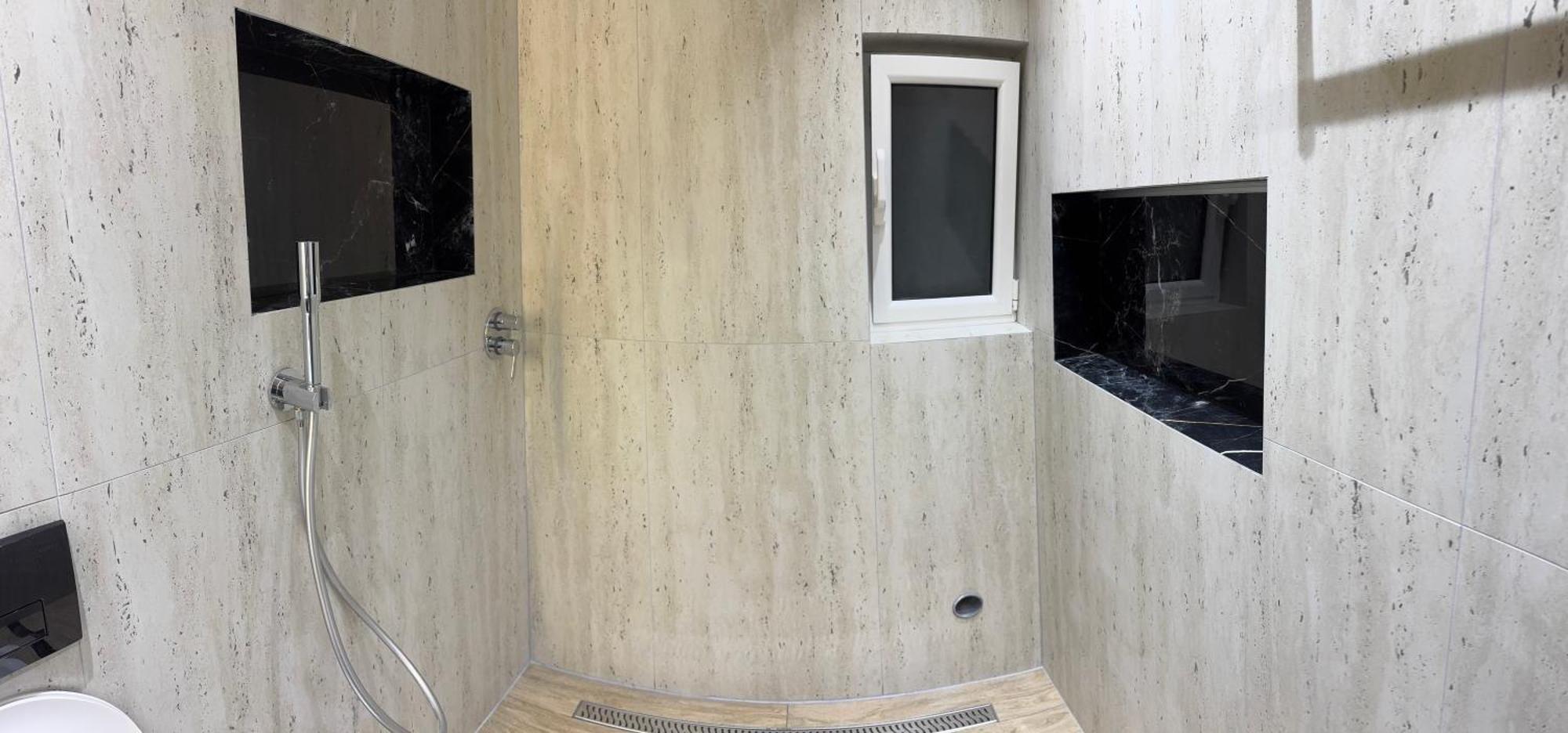 Studios&apartment Niko Luka